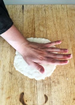 Shaping talo bread
